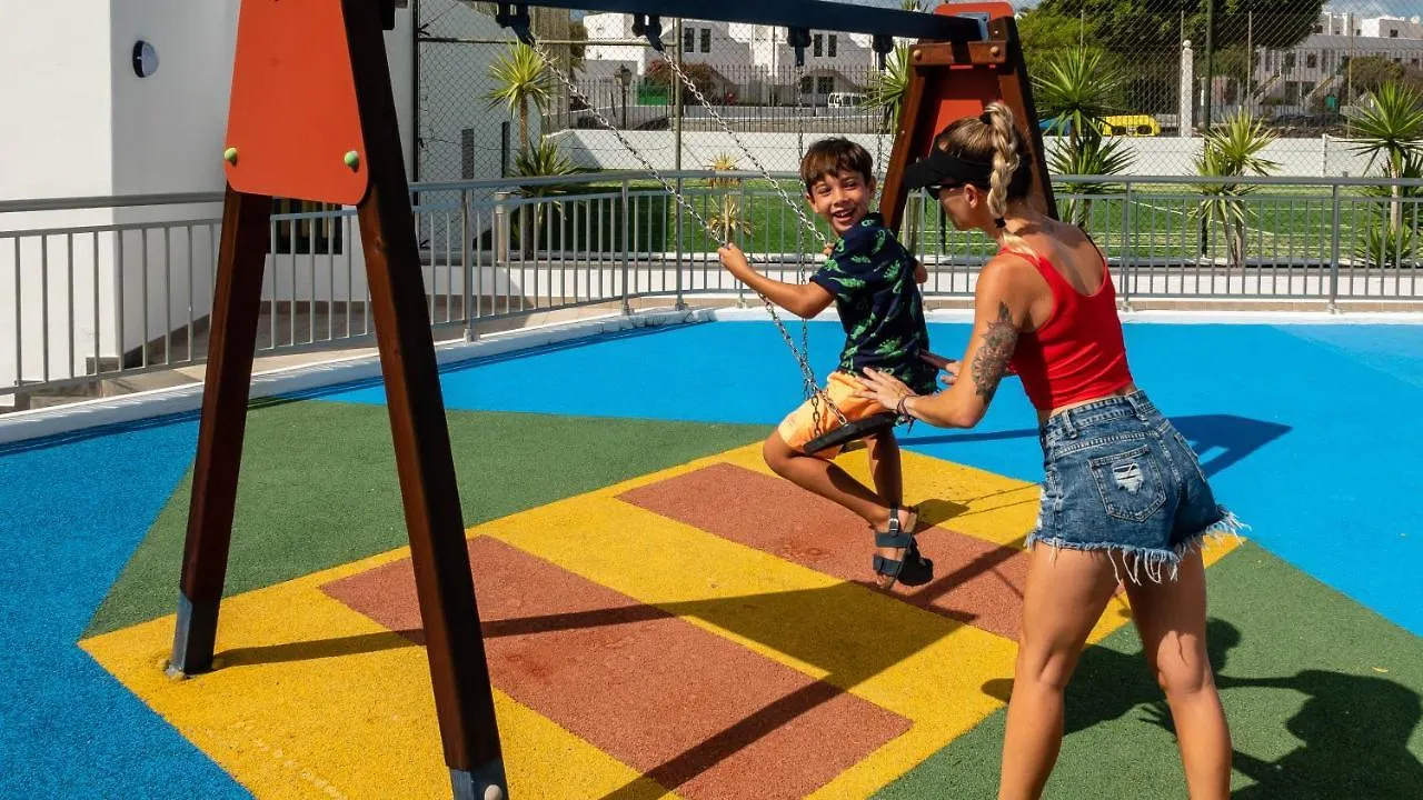 Hotel Lanzarote Village Puerto del Carmen  4*, Puerto del Carmen (Lanzarote) Španělsko
